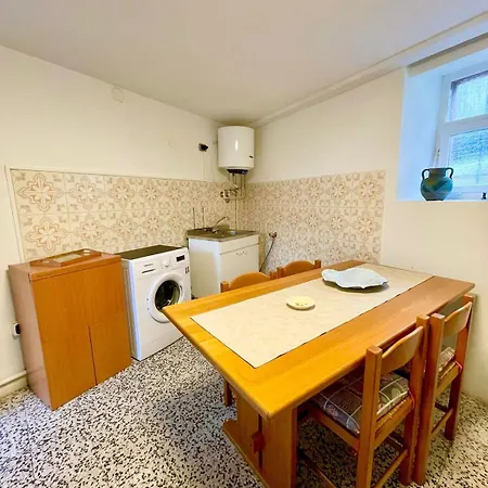 Feriehus Casa Menta E Rosmarino Lake, Private Garden And Bbq *