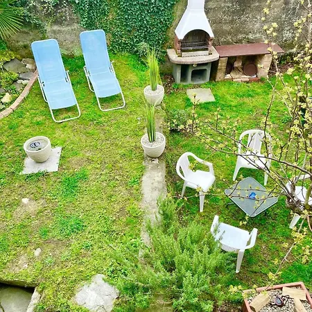 Casa Menta E Rosmarino Lake, Private Garden And Bbq Feriehus